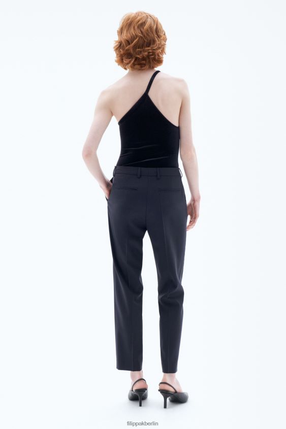 Filippa K L8HHT104 Bekleidung dunkles Marineblau Frauen Emma kurze Hose aus cooler Wolle