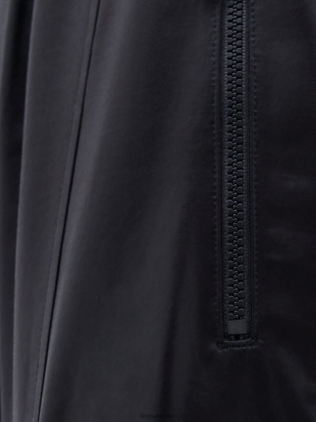 Filippa K L8HHT125 Bekleidung Schwarz Frauen Glänzende Cargo-Trainingshose