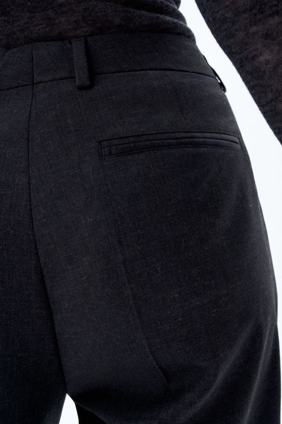 Filippa K L8HHT90 Bekleidung Anthrazit-Melange Frauen Emma kurze Hose aus cooler Wolle