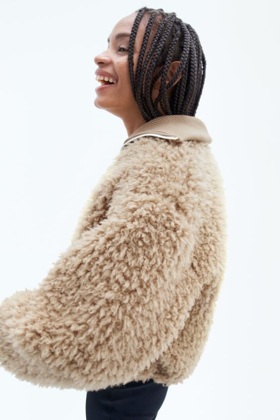 Filippa K L8HHT16 Bekleidung Sandbeige Frauen Kunstpelzjacke mit halbem Reißverschluss