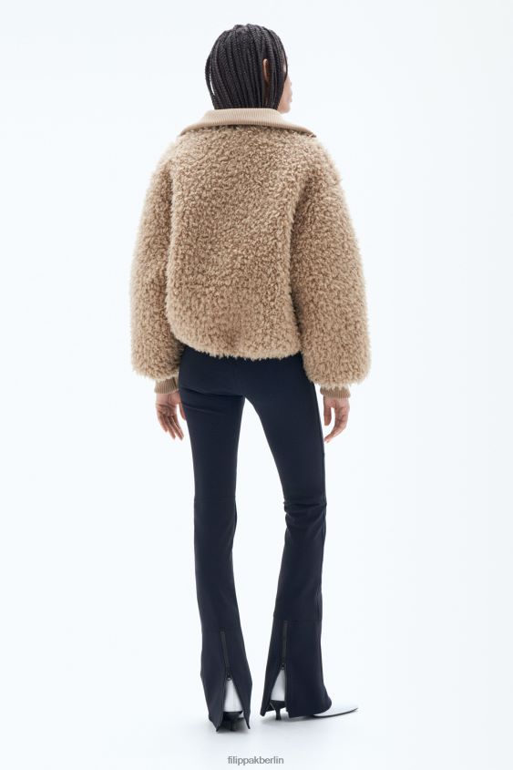 Filippa K L8HHT16 Bekleidung Sandbeige Frauen Kunstpelzjacke mit halbem Reißverschluss
