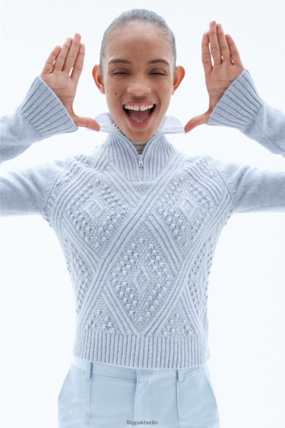 Filippa K L8HHT78 Bekleidung Eisblau Frauen Pullover mit Argyle-Reißverschluss