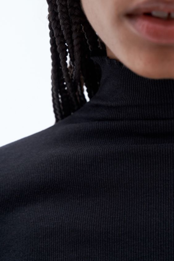 Filippa K L8HHT154 Bekleidung Schwarz Frauen Geripptes Oberteil mit Stehkragen