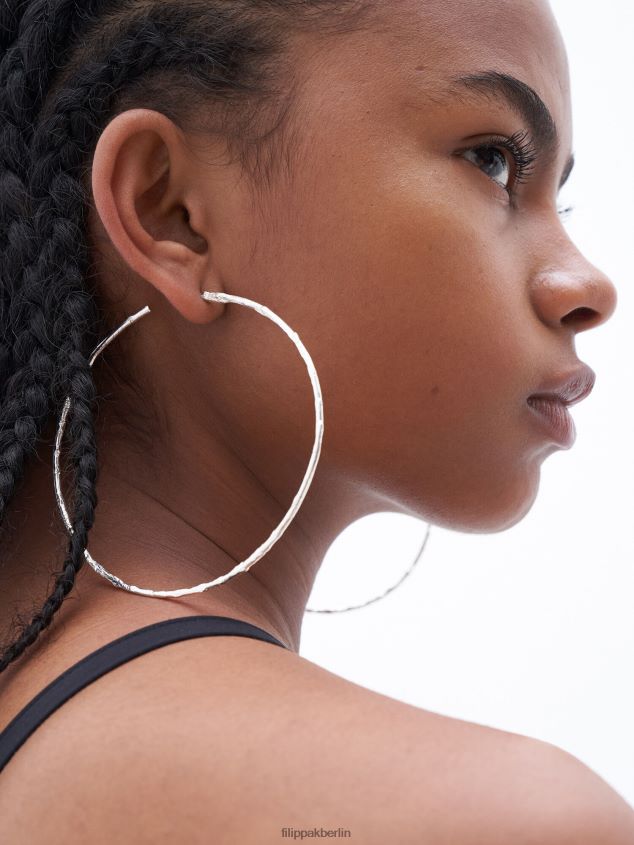 Filippa K L8HHT467 Zubehörteil silbernes Metall Frauen große Creolen
