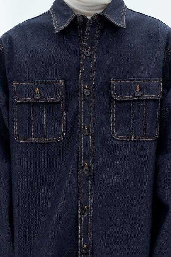 Filippa K L8HHT397 Bekleidung Mitternachtsblau Männer übergroßes Jeanshemd