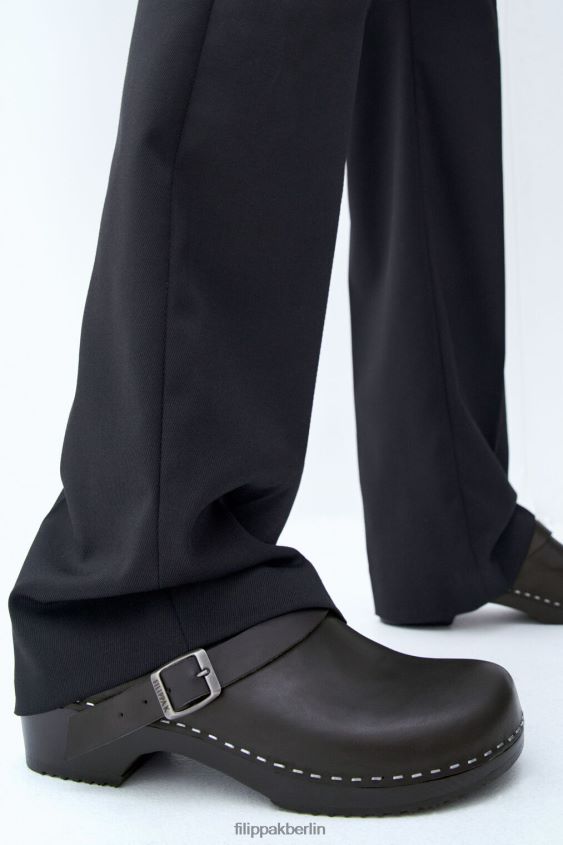 Filippa K x Swedish Hasbeens L8HHT444 Schuhe Schwarz unisex Clog mit Rückenriemen